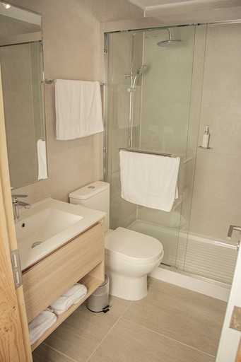 Tiny Houses (Chile, Frutillar Bajo, Los Lagos)