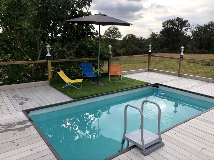 Yurts (France, --, --)