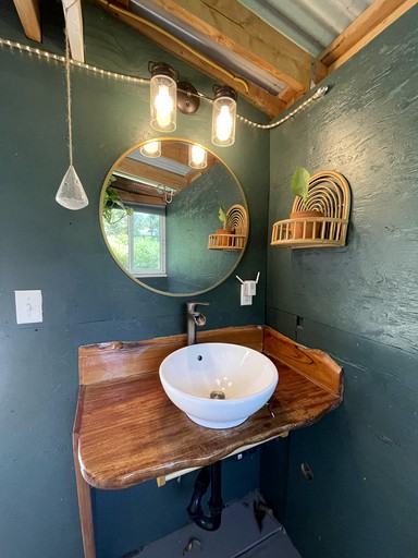 Yurts (United States of America, Kapaau, Hawaii)
