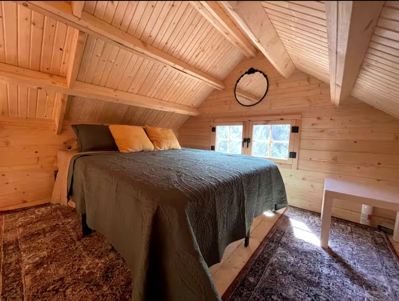 Ontario Glamping Cabin, Perfect for Discovering Port Dover
