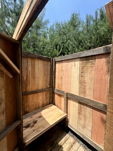 Cabins (Canada, Simcoe, Ontario)