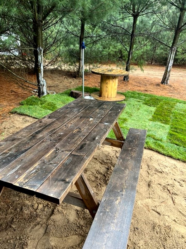 Ontario Glamping Cabin, Perfect for Discovering Port Dover