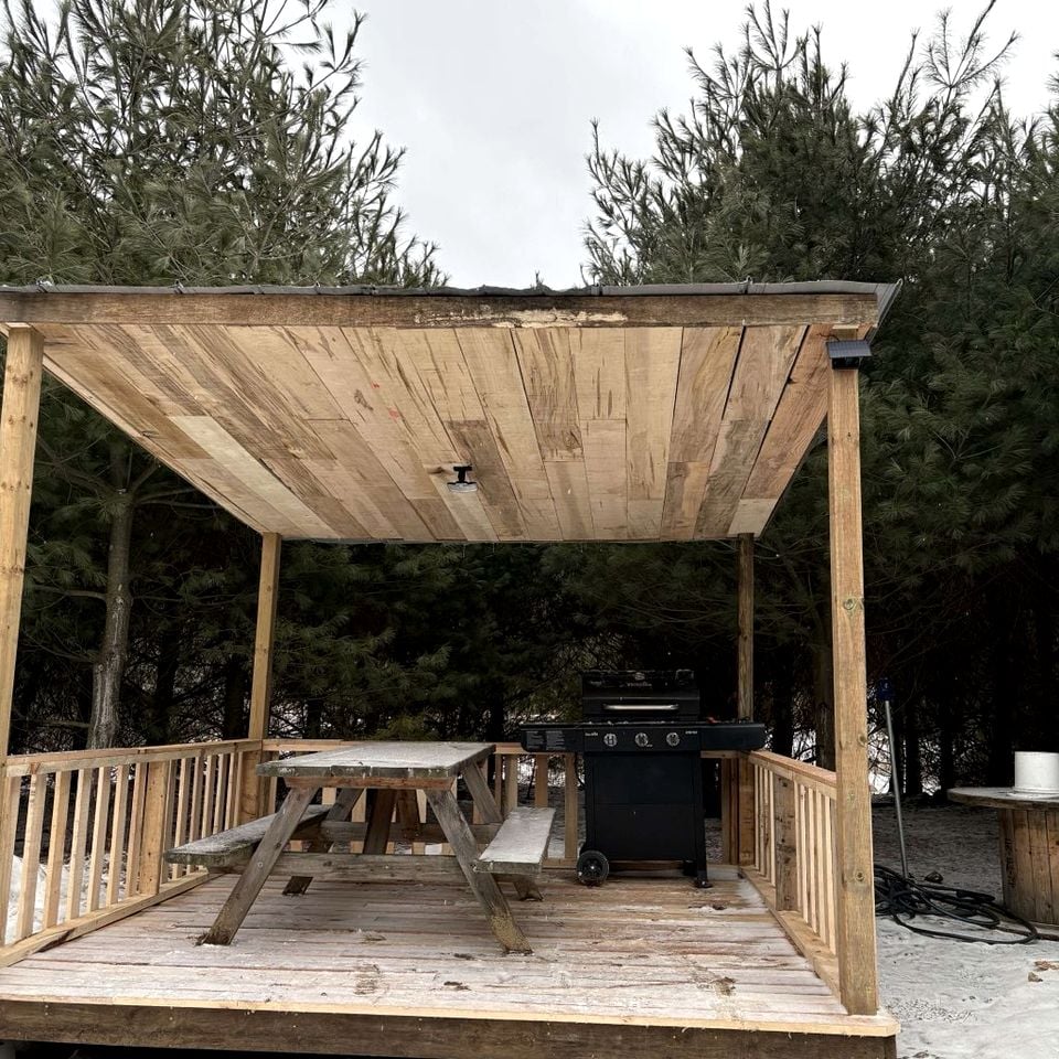 Ontario Glamping Cabin, Perfect for Discovering Port Dover