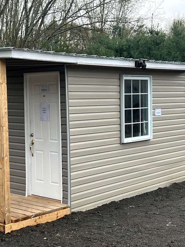 Ontario Glamping Cabin, Perfect for Discovering Port Dover