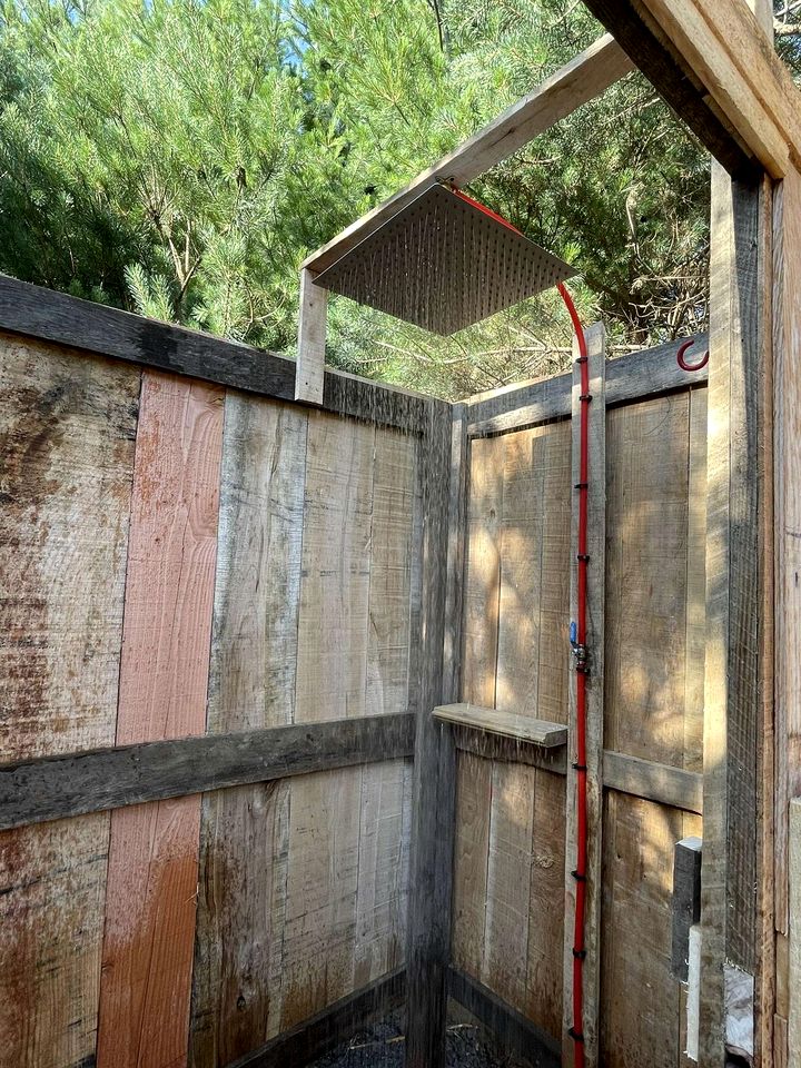 Ontario Glamping Cabin, Perfect for Discovering Port Dover
