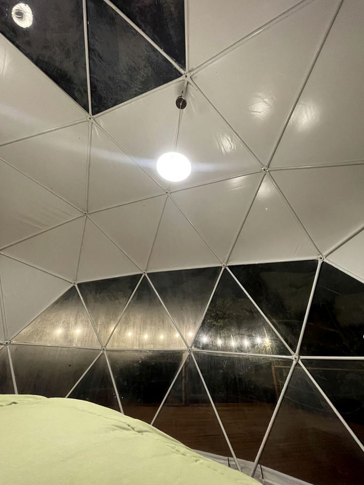 Fantastic Domes with Hot-Tub on the Deck and Spectacular Views in Perú