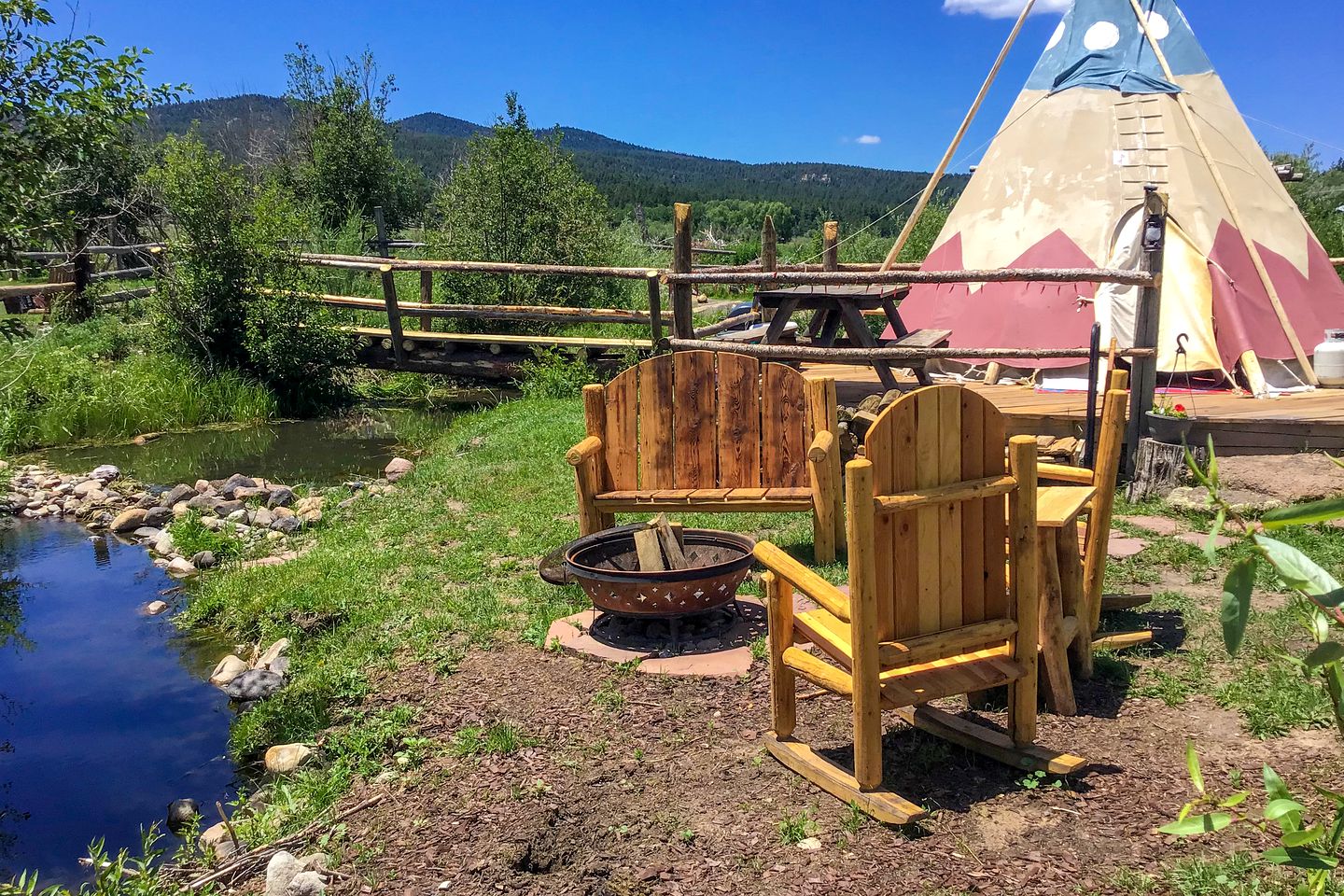 Cute Tipi in Tres Piedras for New Mexico Glamping Escapes