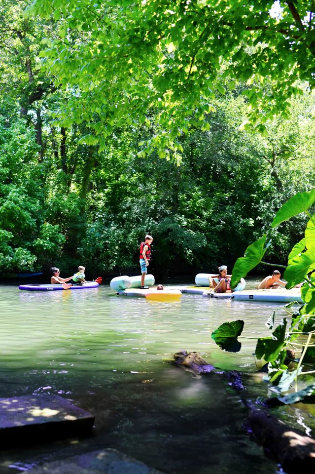 Creekside Safari Tent Chic: Experience Wild Comfort in Cibolo, Texas