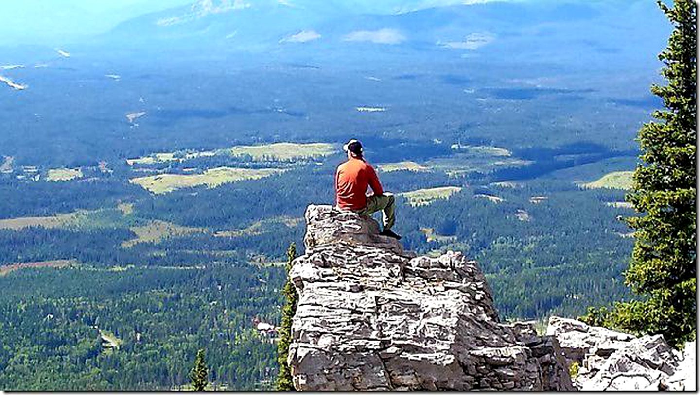 Spacious Family-Friendly Mountain Getaway near Banff, Alberta