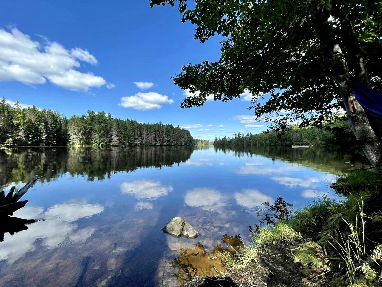 Luxury Dome Rental for Five in Ontario, Ideal for Glamping Stays in Mattawan