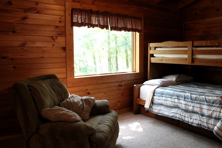 Cabins (Hico, West Virginia, United States)