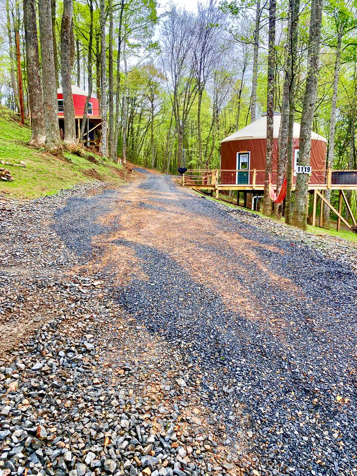 Delightful Lofted Yurt Beautifully Design with Jacuzzi and Private Deck in Virginia