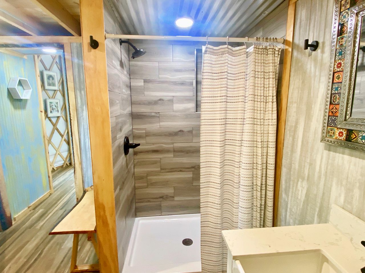 Delightful Lofted Yurt Beautifully Design with Jacuzzi and Private Deck in Virginia