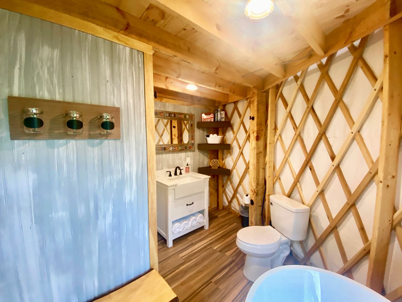 Delightful Lofted Yurt Beautifully Design with Jacuzzi and Private Deck in Virginia