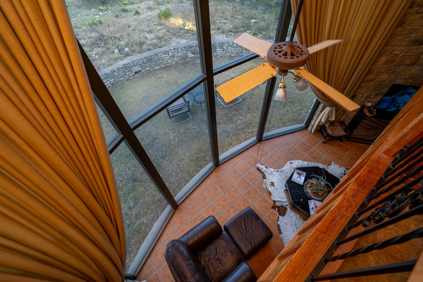 Unique 360-Degree Views of Texas Hill Country at Circular Stone Cottage Rental