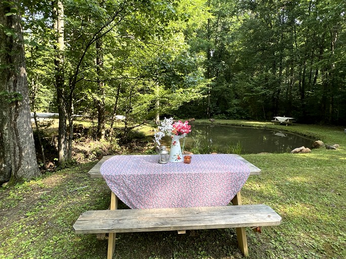 Caravans (United States of America, Franklin, North Carolina)