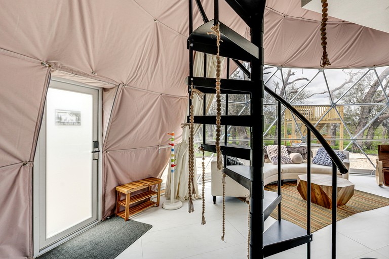 Domes (United States of America, Lampasas, Texas)