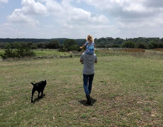 Caravans (United States of America, Dripping Springs, Texas)
