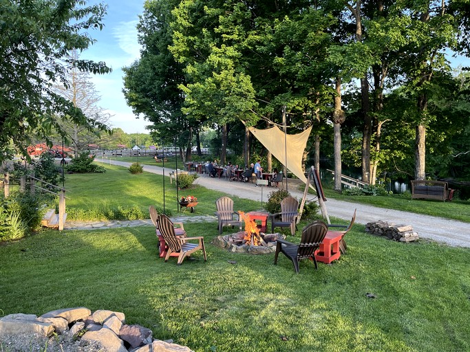 Bell Tents (United States of America, Turner, Maine)