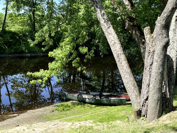 Cabins (United States of America, Turner, Maine)