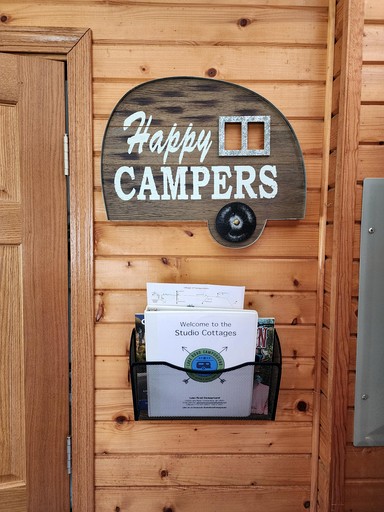 Cottages (United States of America, Whitehall, Wisconsin)