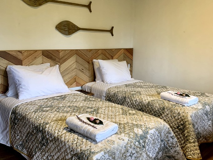 Cabins (Ecuador, --, Napo)