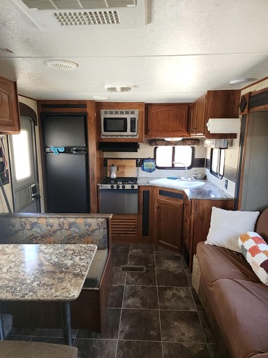 Caravans (United States of America, Temecula , California)