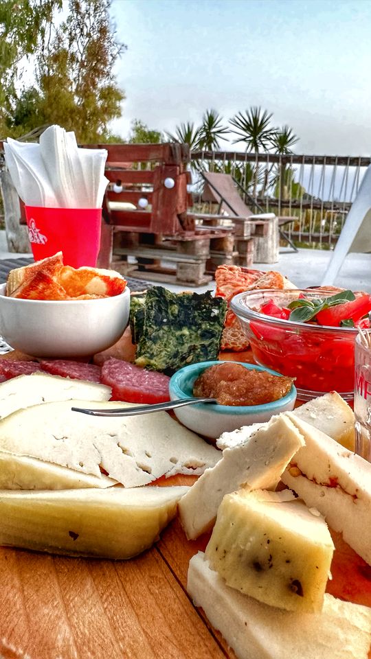 Panoramic Glamping Tent with Enchanting Patio in Santa Maria del Focallo, Sicily