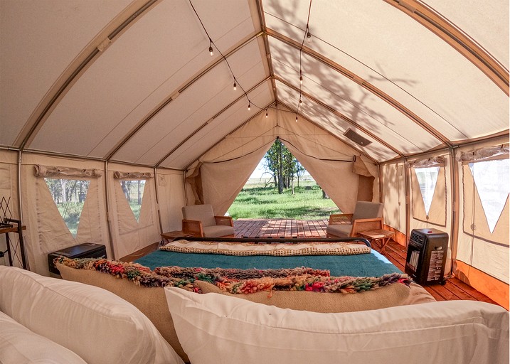 Tented Cabins (United States of America, Wasco County, Oregon)