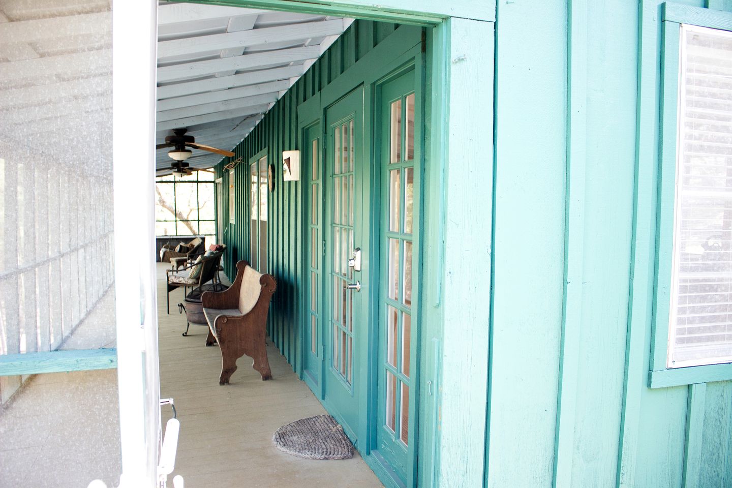 Group Cabin with Kayaks and Foosball Table in La Grange, Texas