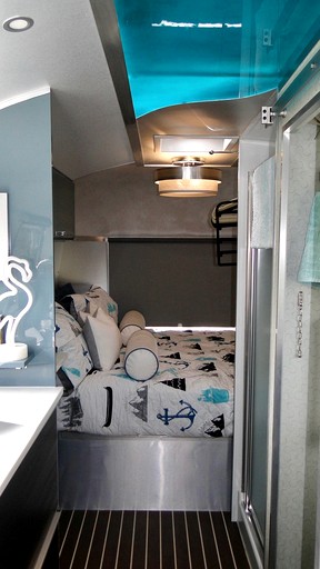 Airstreams (Canada, Pitt Meadows, British Columbia)