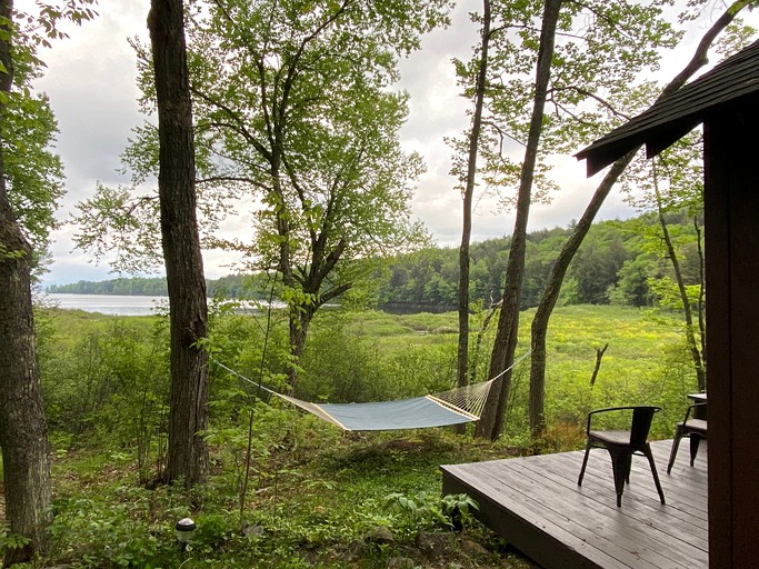 NY Vacation Rentals Lake Pleasant Log Cabin, Log Cabins, Lake