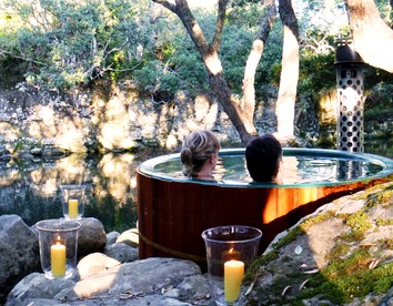 Romantic and Secluded Luxury Vacation Rental in the Bay of Islands photo 4