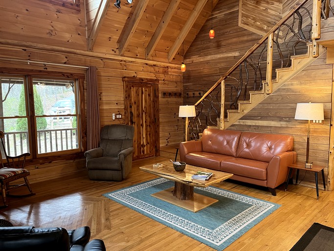 Log Cabins (United States of America, Mill Spring, North Carolina)