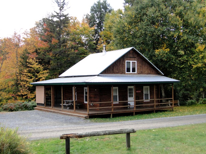 Cabins (Brantingham, New York, United States of America)