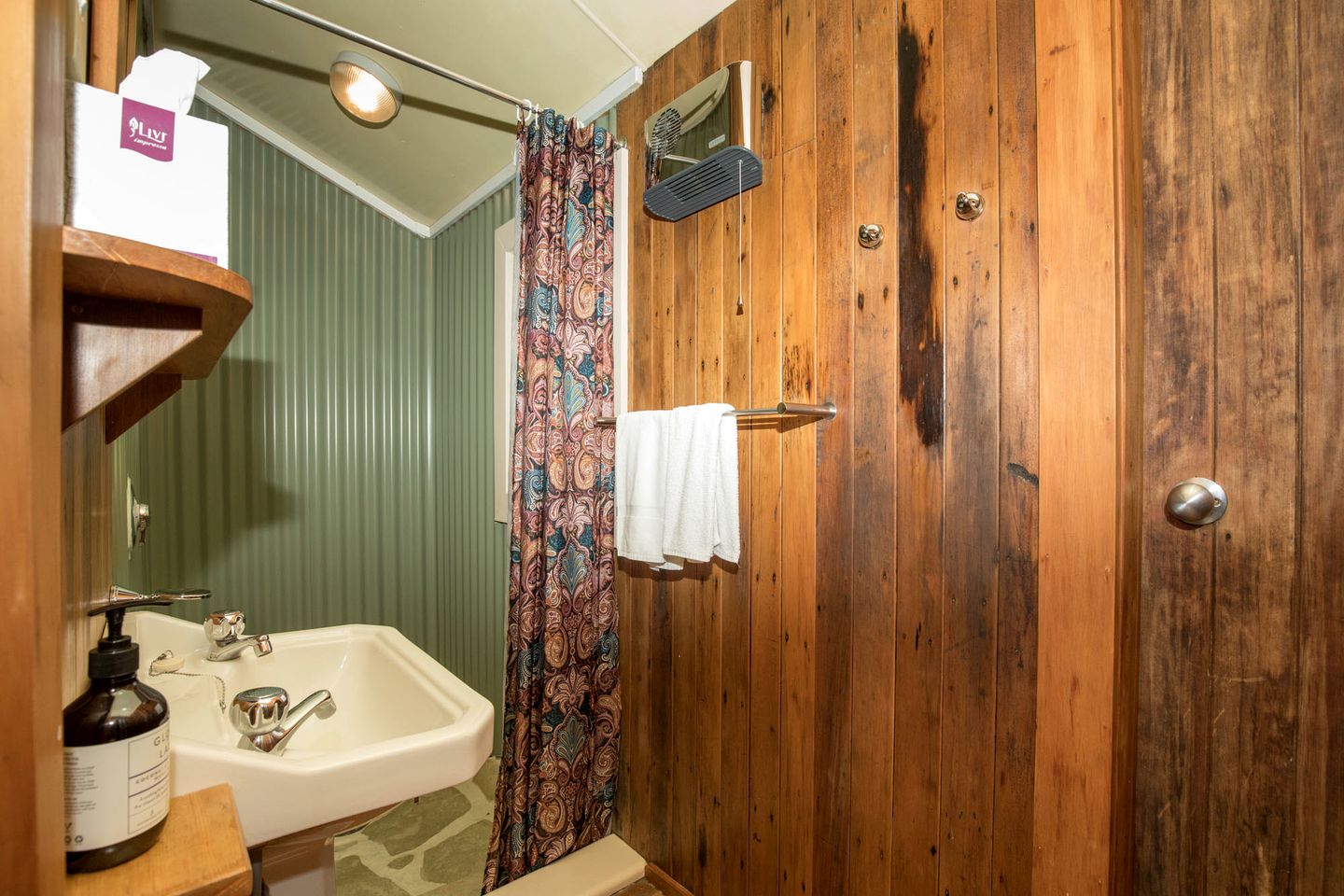 Cottage Rental for Couples on West Coast of South Island, New Zealand