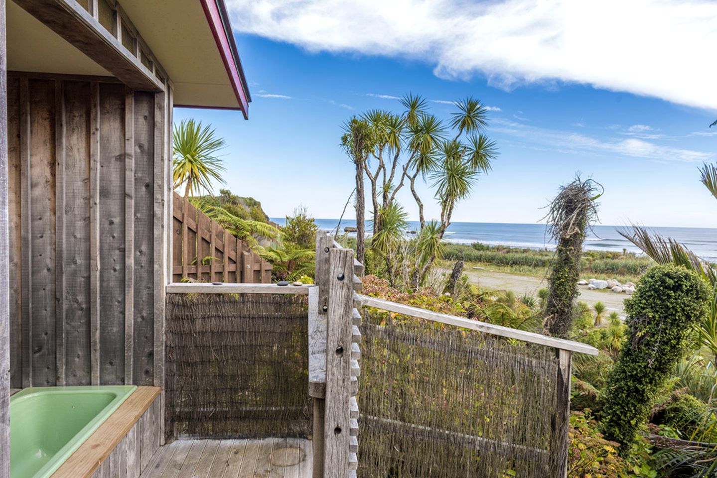 Romantic Cottage Rental with Tasman Sea Views on South Island, New Zealand