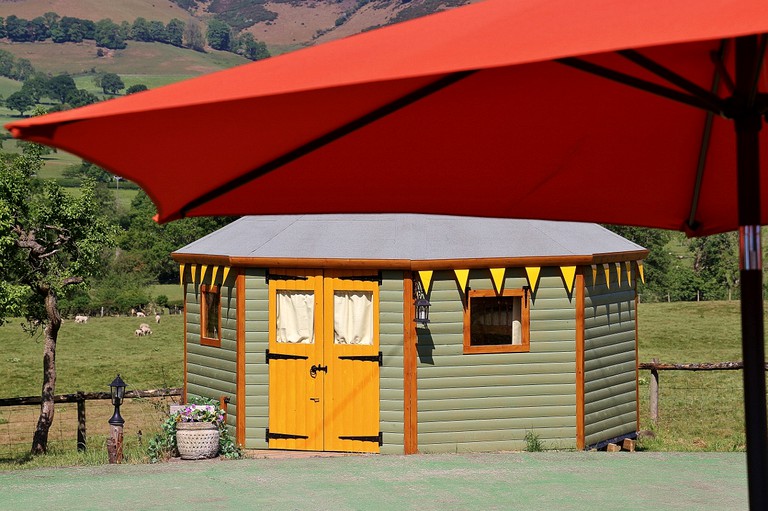 Yurts (Shropshire, England, United Kingdom)