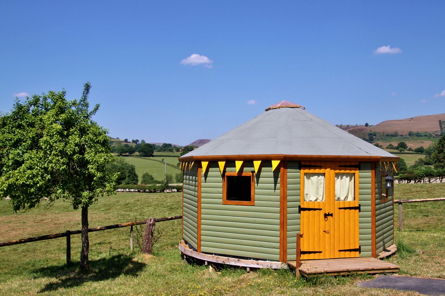 Comfortable and Family-Friendly Wooden Octayurt on a Farm on the England-Wales Border