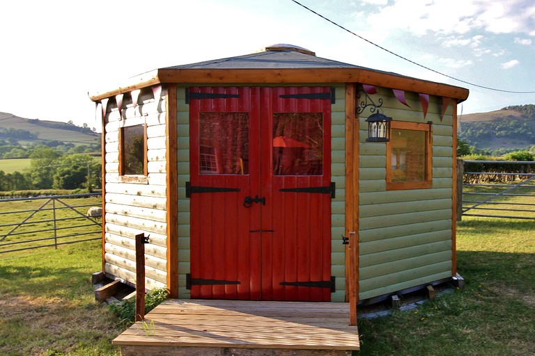 Yurts (Shropshire, England, United Kingdom)