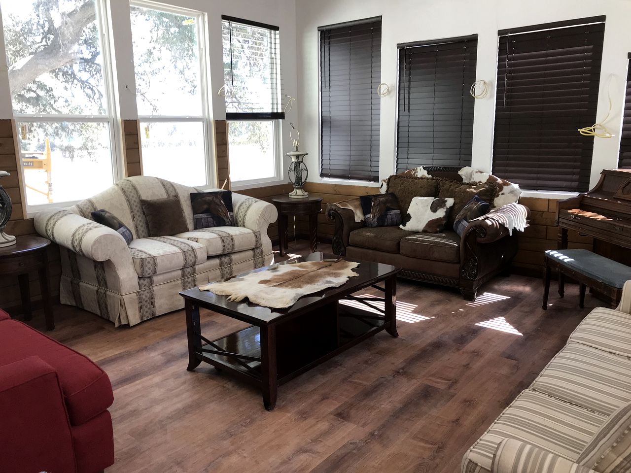 Authentic Barn Vacation Rental on a Horse Ranch near San Antonio