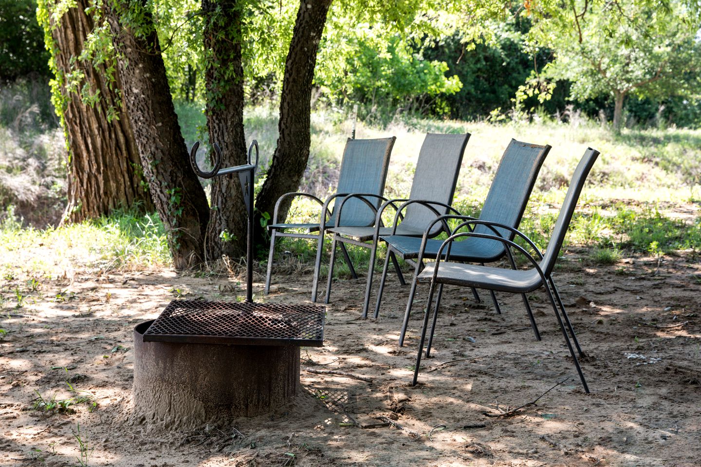 Spacious Cottage Rental for Group Getaway on Ranch near Dallas, Texas