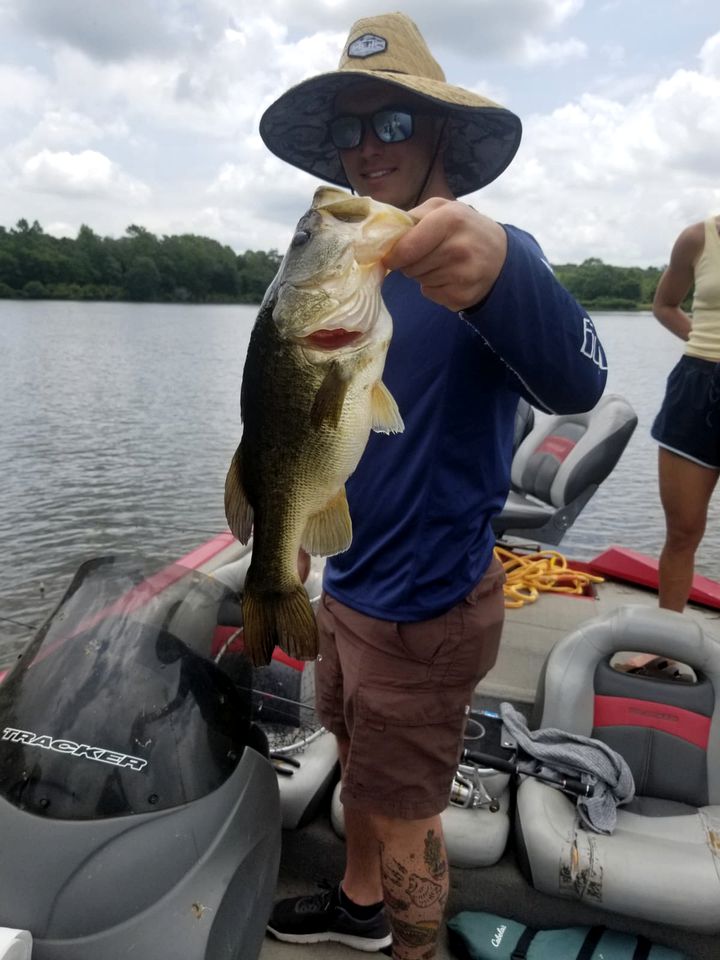 Cozy Lakeside Cabin Rental on 700-Acre Ranch near Dallas, Texas