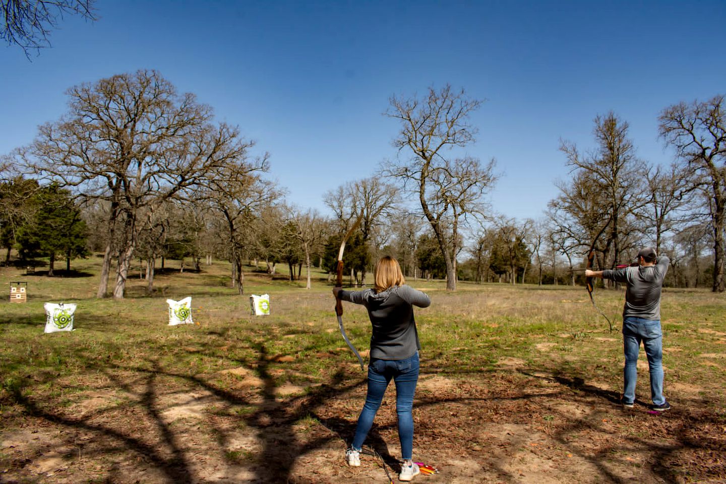 Cozy Lakeside Cabin Rental on 700-Acre Ranch near Dallas, Texas
