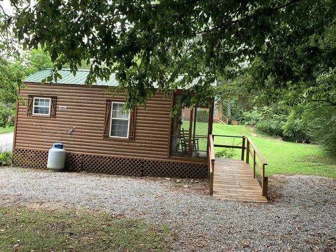 Cabins (United States of America, Bryson City, North Carolina)