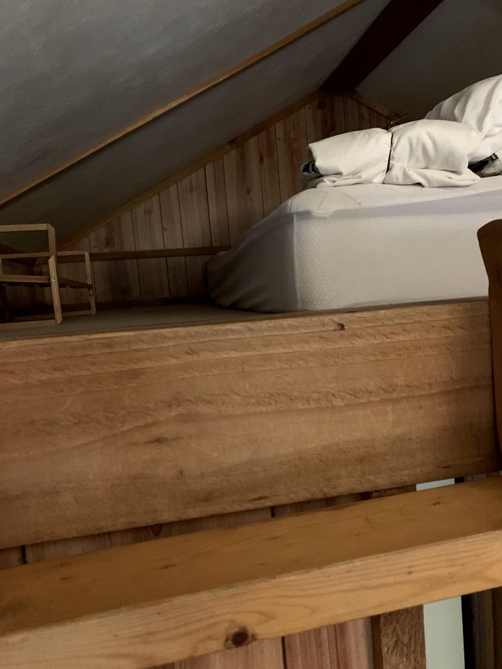 Serene Cabin in the Woods near the Nantahala National Forest, North Carolina