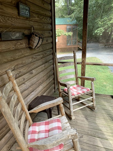 Cabins (United States of America, Bryson City, North Carolina)