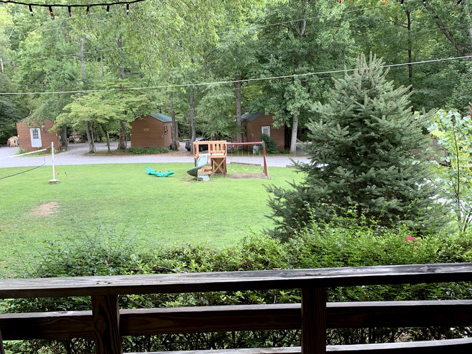 Cabins (United States of America, Bryson City, North Carolina)