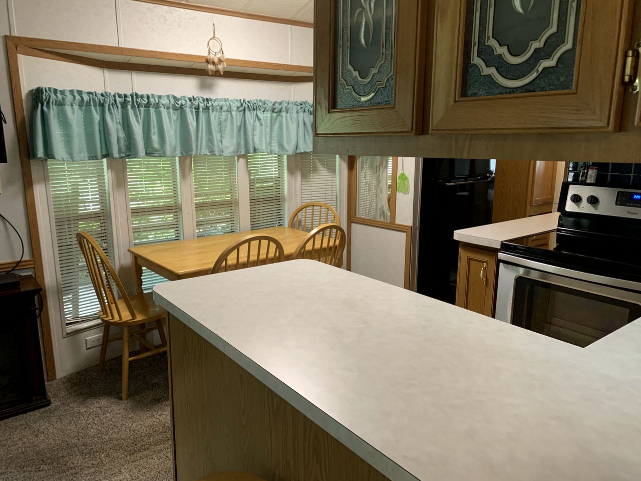 Comfortable Cabin Rental with Wi-Fi near the Great Smoky Mountains, North Carolina