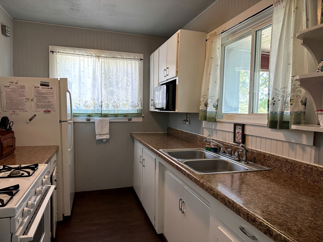 Spacious Family-Friendly Cabin Rental near Mountain Home, Arkansas